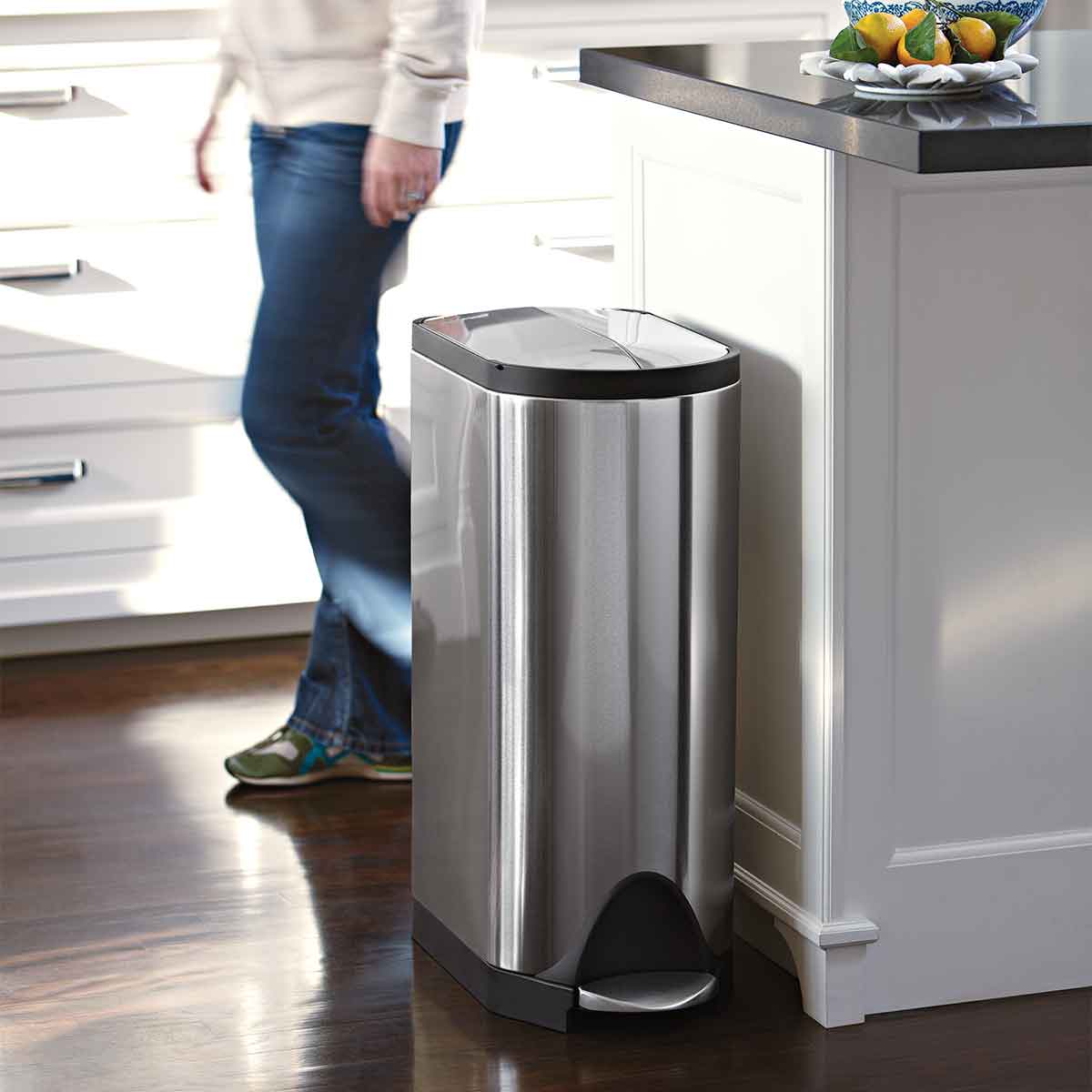 30L Butterfly Step Can - Image 4